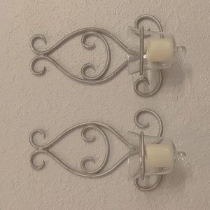 Wall candle holder